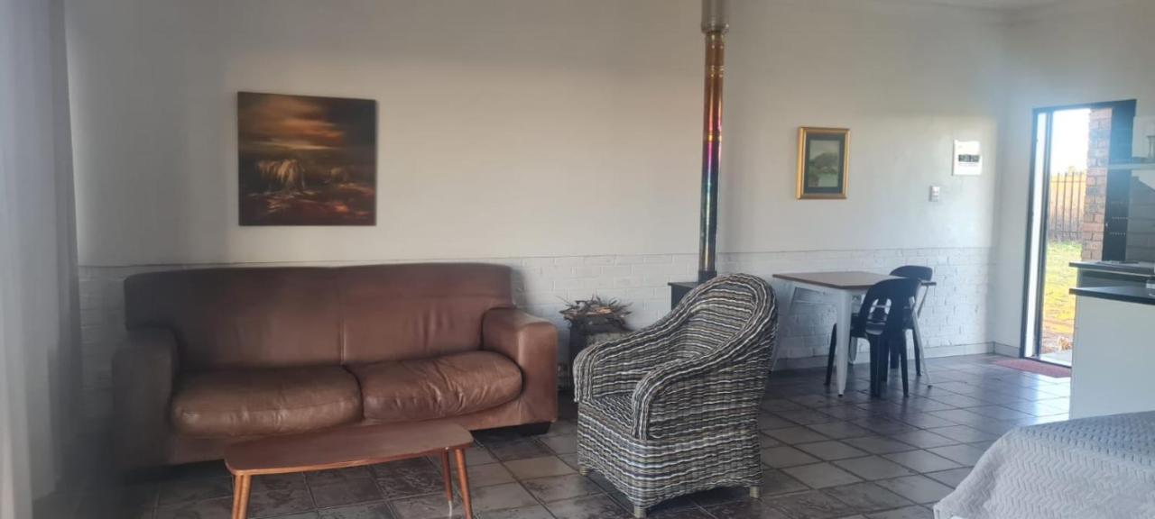 Dewdrop Farm Stay Ermelo Εξωτερικό φωτογραφία